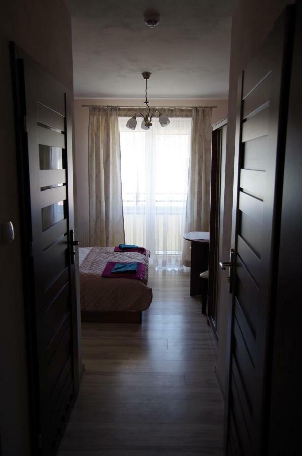 Willa Rembisz Łapsze Niżne Esterno foto